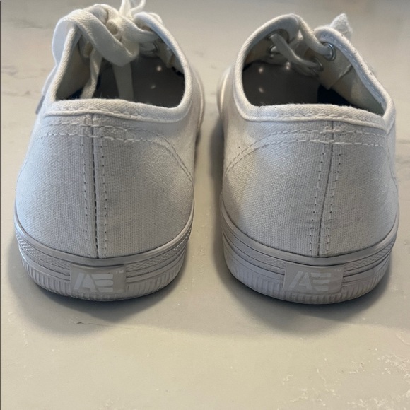 American Eagle Outfitters Women's White Canvas Sneakers - Picture 4 of 5